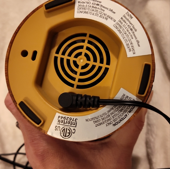 NWOT! Oil Diffuser (Electric) - Picture 10 of 10